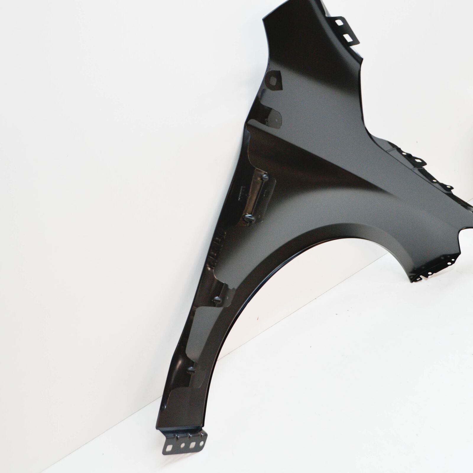 NEW MERCEDES-BENZ CLA COUPE C117 FRONT LEFT FENDER A1178810101 6 NEW MERCEDES-BENZ CLA COUPE C117 FRONT LEFT FENDER A1178810101 - Image 6