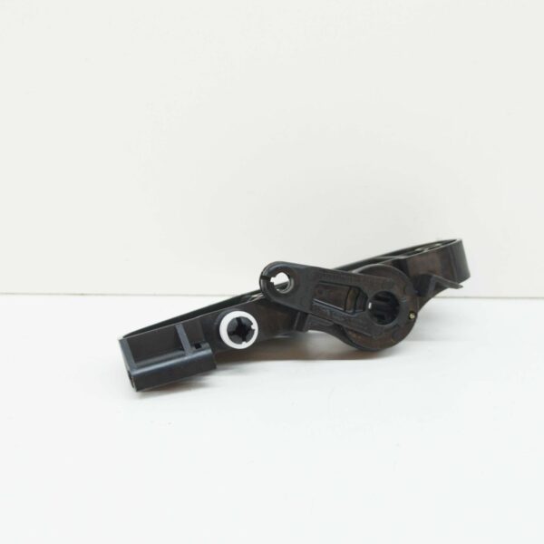 NEW AUDI TT 8J LHD BONNET RELEASE HANDLE BRACKET MOUNT 8J1823633C ORIGINAL - Image 6