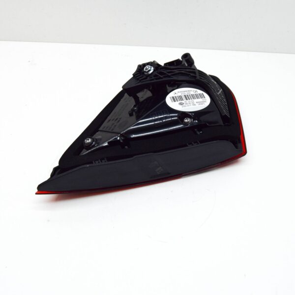 NEW MERCEDES-BENZ C COUPE C205 REAR RIGHT TAILGATE TAILLIGHT A2059063605 - Image 6