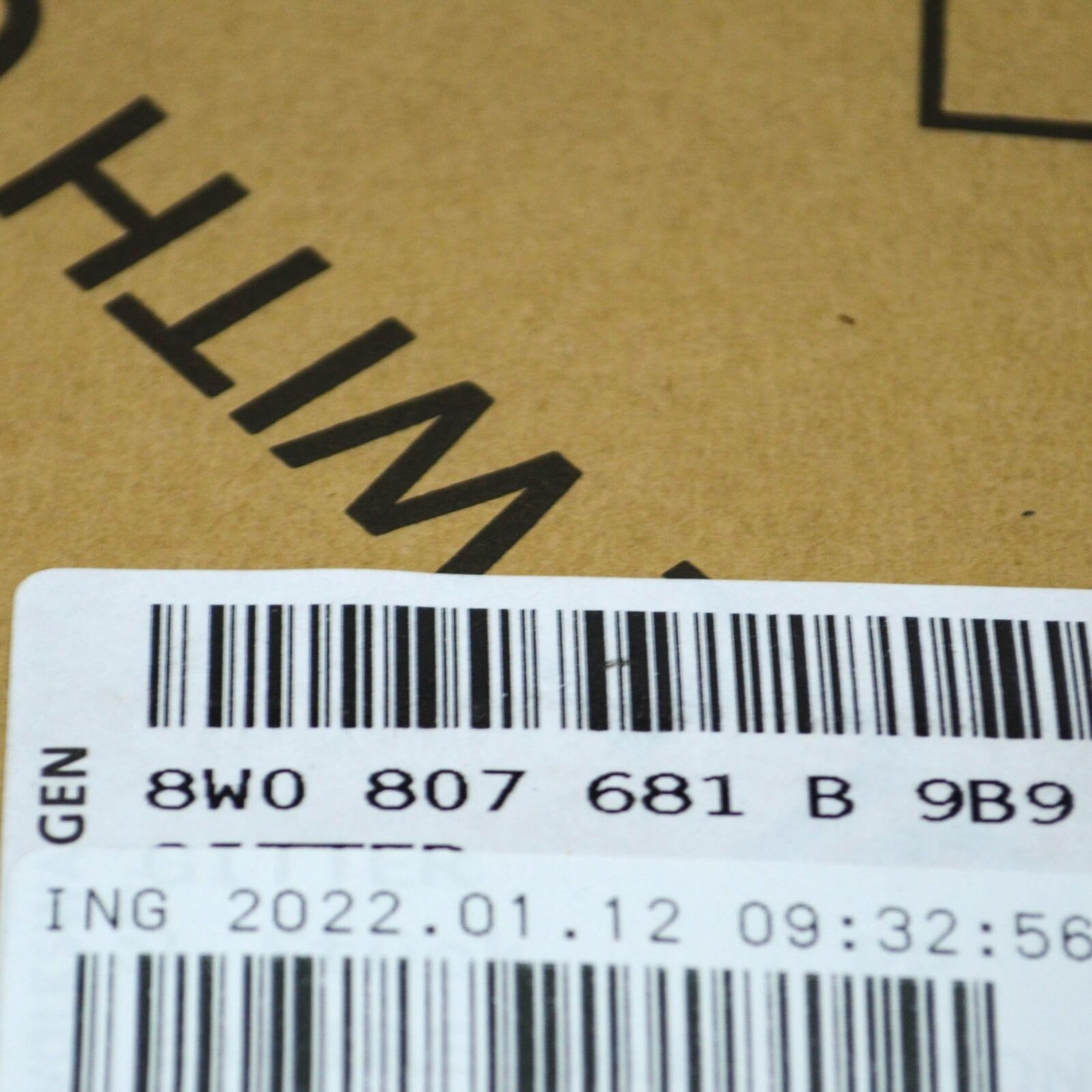 NEW AUDI A4 B9 FRONT BUMPER LEFT VENT GRILLE 8W0807681B9B9 8 NEW AUDI A4 B9 FRONT BUMPER LEFT VENT GRILLE 8W0807681B9B9 - Image 8