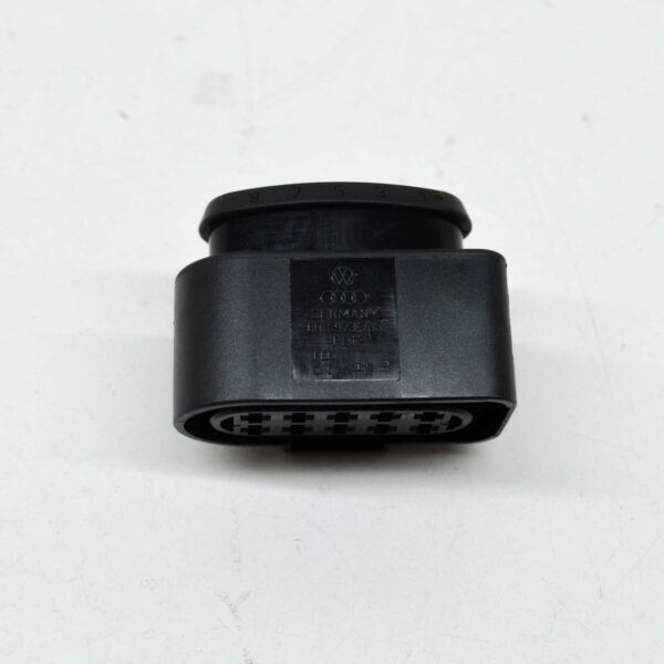 NEW AUDI A1 MK1 HALOGEN HEADLIGHT FLAT CONTACT HOUSING 10 PIN 6R0973735 ORIGINAL - Image 6