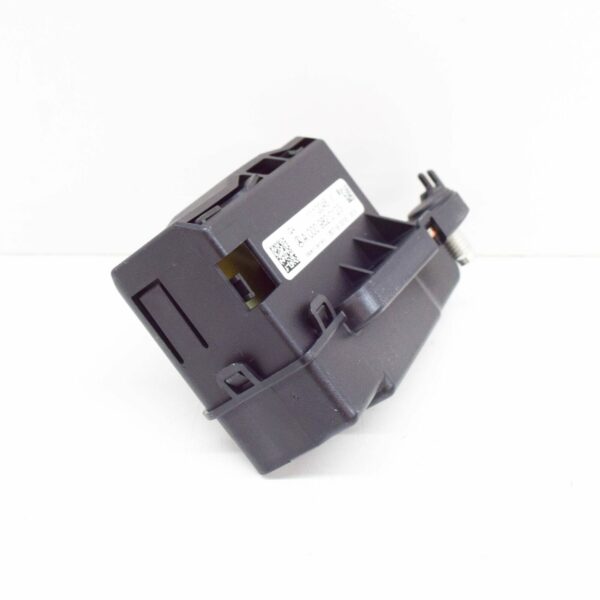 NEW MERCEDES-BENZ GLE W166 FRONT RIGHT FOOTWELL RELAY A0009820123 2016 10892345 - Image 7