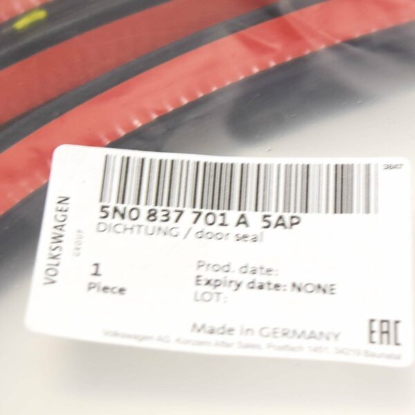 NEW VOLKSWAGEN TIGUAN MK1 FRONT LEFT DOOR SEAL OUTER 5N0837701A5AP - Image 9