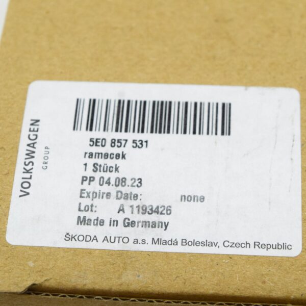 NEW SKODA OCTAVIA MK3 5E LEFT MIRROR BEZEL SURROUND TRIM 5E0857531 ORIGINAL - Image 7