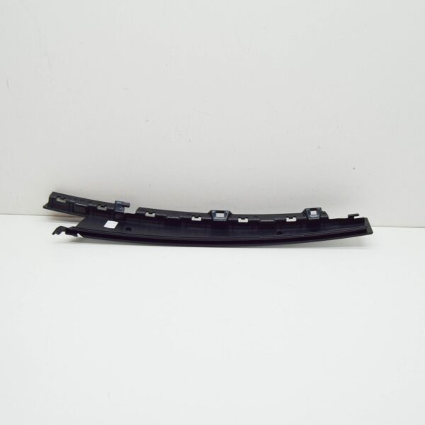 NEW VW ID.3 E11 REAR LEFT DOOR WINDOW FRAME TRIM 10A839901A041 ORIGINAL - Image 7