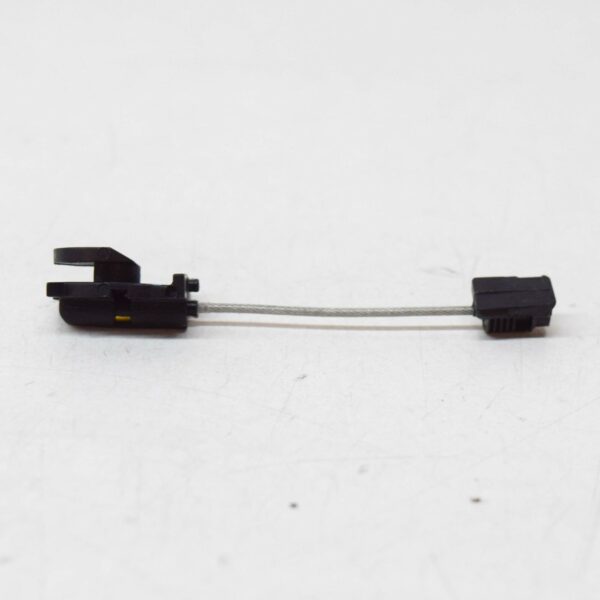 NEW VOLKSWAGEN GOLF MK4 FRONT DOOR LOCK CABLE WITH CLIP 1J3837069B - Image 9