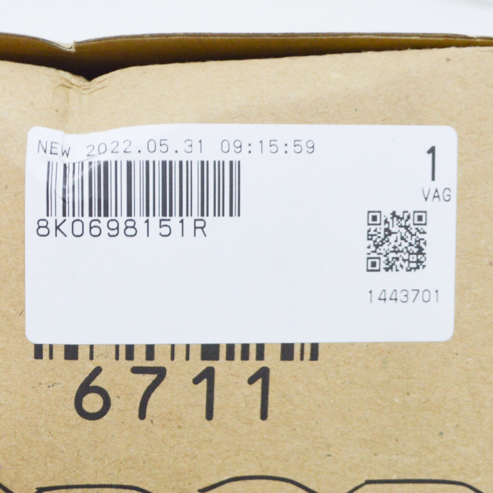 NEW AUDI A5 8T3 FRONT WHEEL BRAKE PAD SET 8K0698151R ORIGINAL 7 NEW AUDI A5 8T3 FRONT WHEEL BRAKE PAD SET 8K0698151R ORIGINAL - Image 7