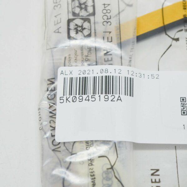 NEW VW GOLF MK6 REAR RIGHT INNER TAIL LIGHT SEAL 5K0945192A ORIGINAL - Image 7