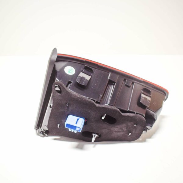 NEW VOLKSWAGEN GOLF MK7 TAILGATE REAR LEFT TAILLIGHT 5G0945307P 2016 LED - Image 7
