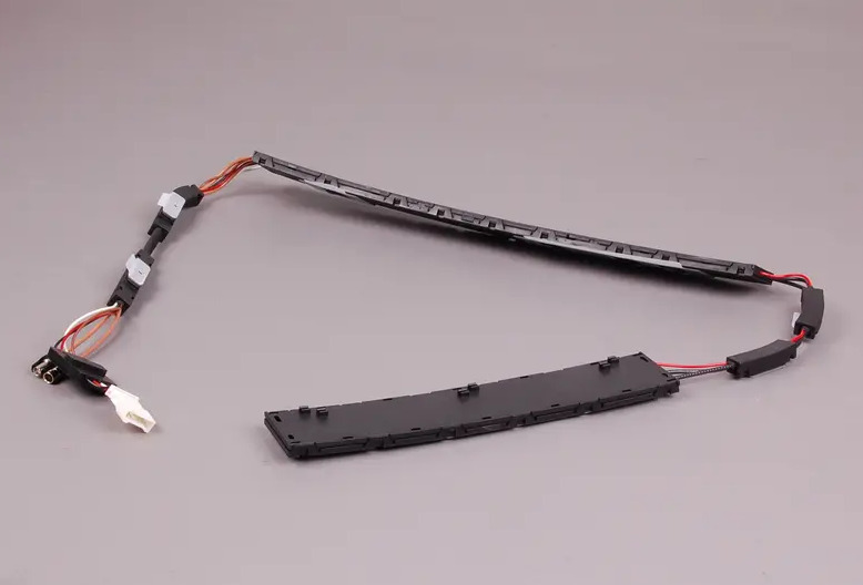 NEW MERCEDES-BENZ CLK C209 REAR HEADLINER AMPLIFIER A2098204889 ORIGINAL 7 NEW MERCEDES-BENZ CLK C209 REAR HEADLINER AMPLIFIER A2098204889 ORIGINAL - Image 7