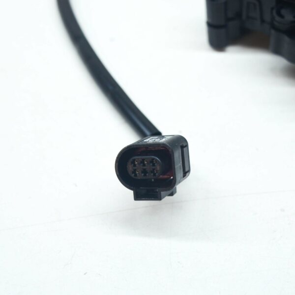 NEW VW TRANSPORTER T5 RIGHT SLIDING DOOR REMOTE CONTROL LOCK 7E0843654CC - Image 8