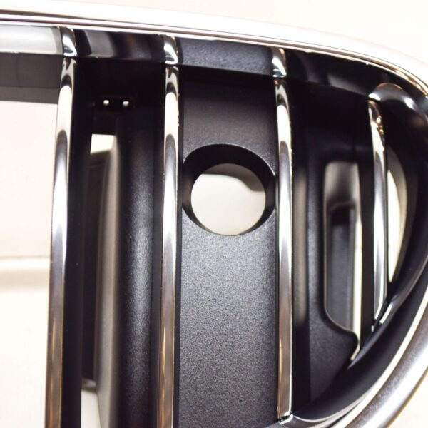 NEW BMW 5 F10 RADIATOR LEFT GRILLE NIVI 51137412327 7412327 2015 ORIGINAL - Image 7