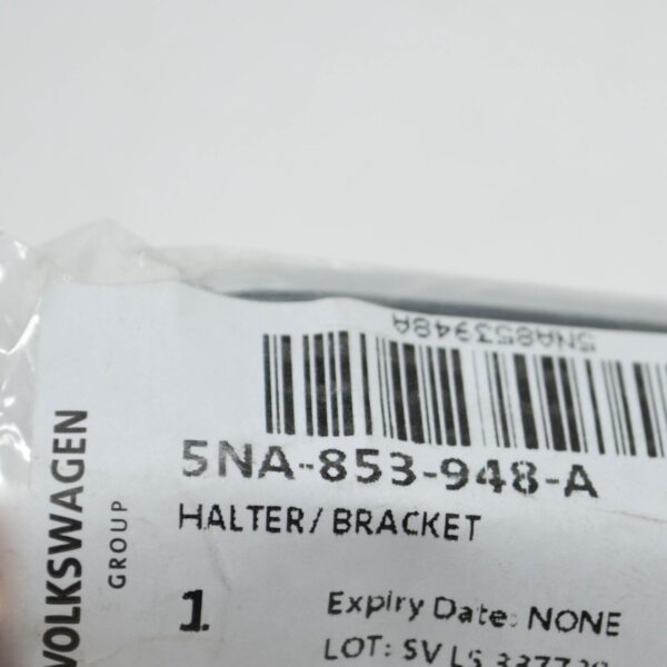 NEW VOLKSWAGEN TIGUAN AD FRONT R-LINE LETTERING LOGO BRACKET 5NA853948A - Image 9