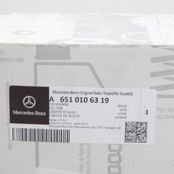 NEW MERCEDES-BENZ VITO W447 ENGINE OIL PAN A6510106319 ORIGINAL - Image 7