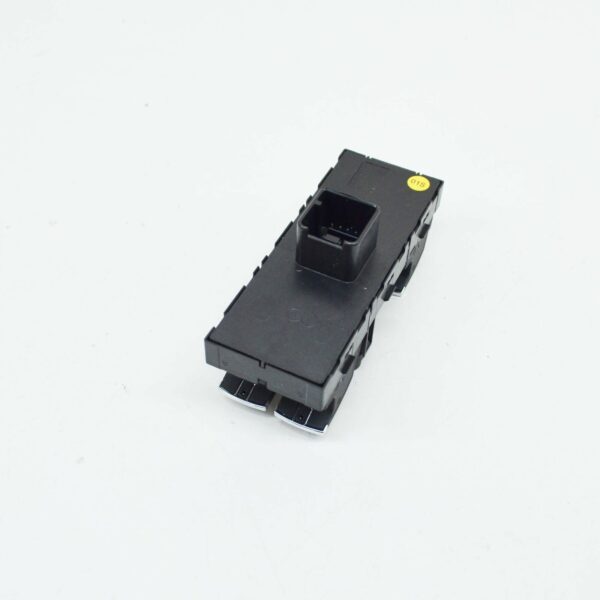 NEW VW TOURAN 1T MK1 FRONT LEFT DOOR WINDOW SWITCH LHD 7P6959857 - Image 9