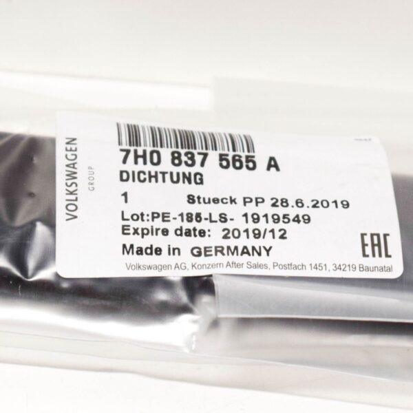 NEW VOLKSWAGEN TRANSPORTER T5 FRONT LEFT DOOR SEAL 7H0837565A ORIGINAL - Image 7
