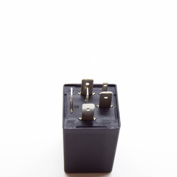 NEW AUDI A4 AVANT B6 COOLANT PUMP RELAY 1J0959485A ORIGINAL - Image 7
