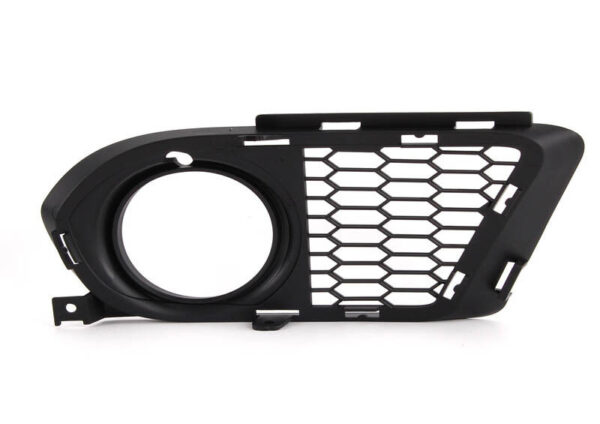 NEW BMW 3 E93 FRONT BUMPER M SPORT LOWER GRILLE 51118041179 8041179 2009 - Image 9