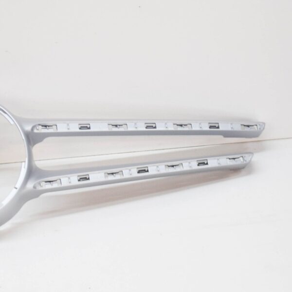 NEW MB E-CLASS W212 FRONT RADIATOR GRILLE TRIM A2128851422 ORIGINAL - Image 7