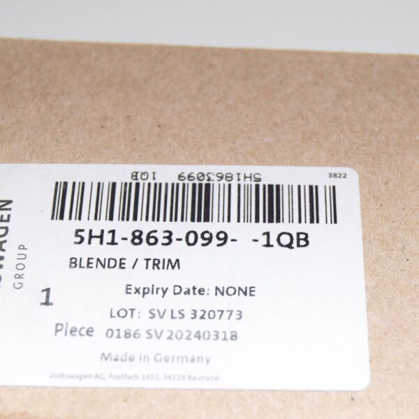 NEW VW GOLF CD MK8 CENTER CONSOLE TRIM LHD 5H18630991QB ORIGINAL - Image 7