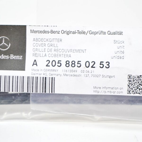 NEW MB C T-MODEL S205 REAR BUMPER LEFT COVER GRILLE A2058850253 - Image 7