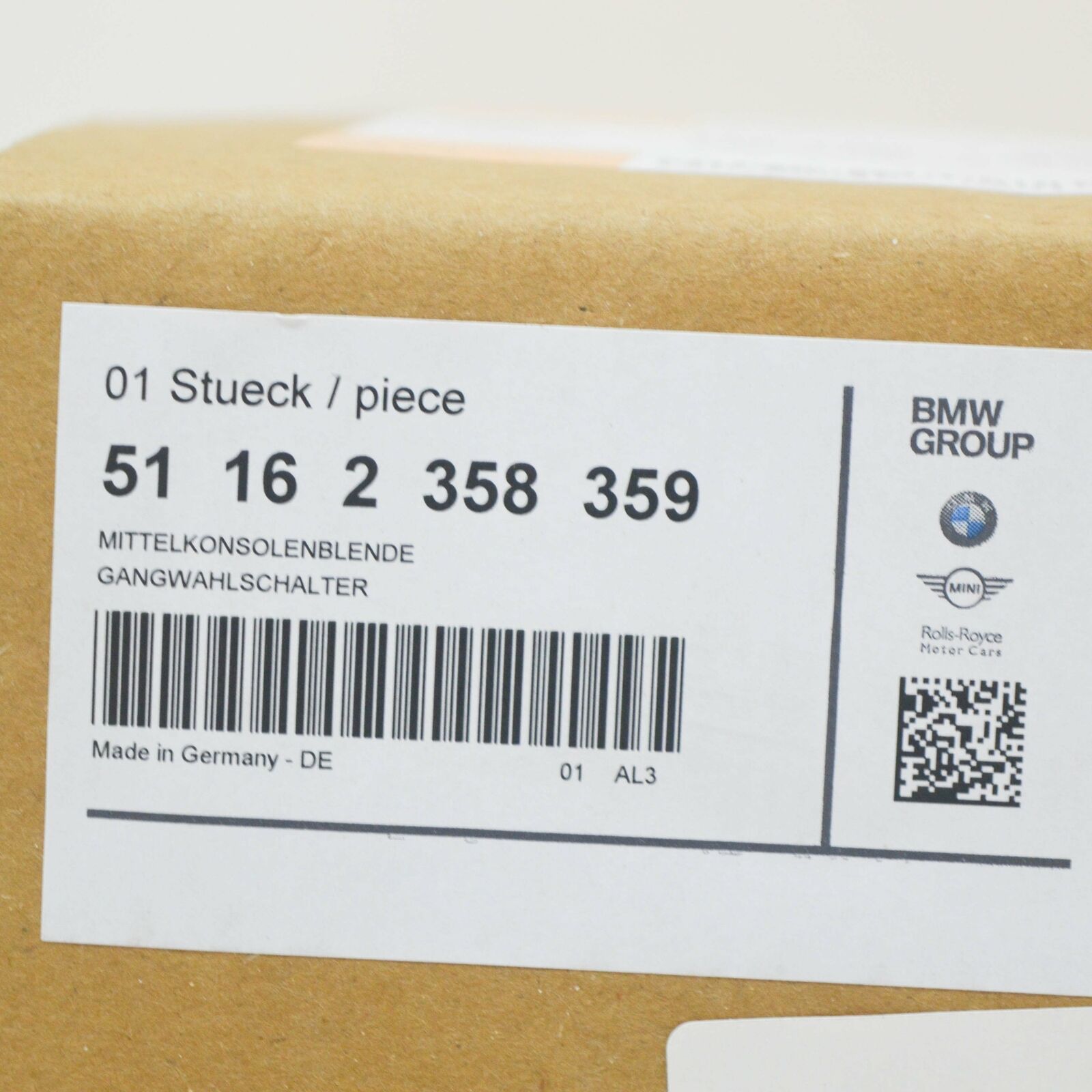 NEW BMW 3 F80 M3 GEAR SELECTOR SURROUND COVER CARBON RHD 51162358359 9 NEW BMW 3 F80 M3 GEAR SELECTOR SURROUND COVER CARBON RHD 51162358359 - Image 9