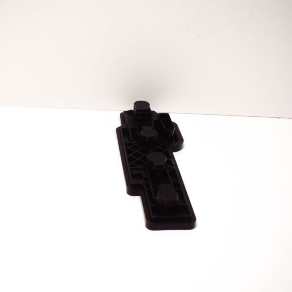 NEW VOLKSWAGEN CADDY MK3 2K REAR LEFT TAIL LIGHT BULB BRACKET 2K5945257A - Image 7
