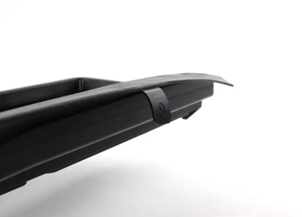 NEW BMW 5 E60 FRONT LOWER AIR DUCT PASSIVE 51117178119 7178119 ORIGINAL - Image 7