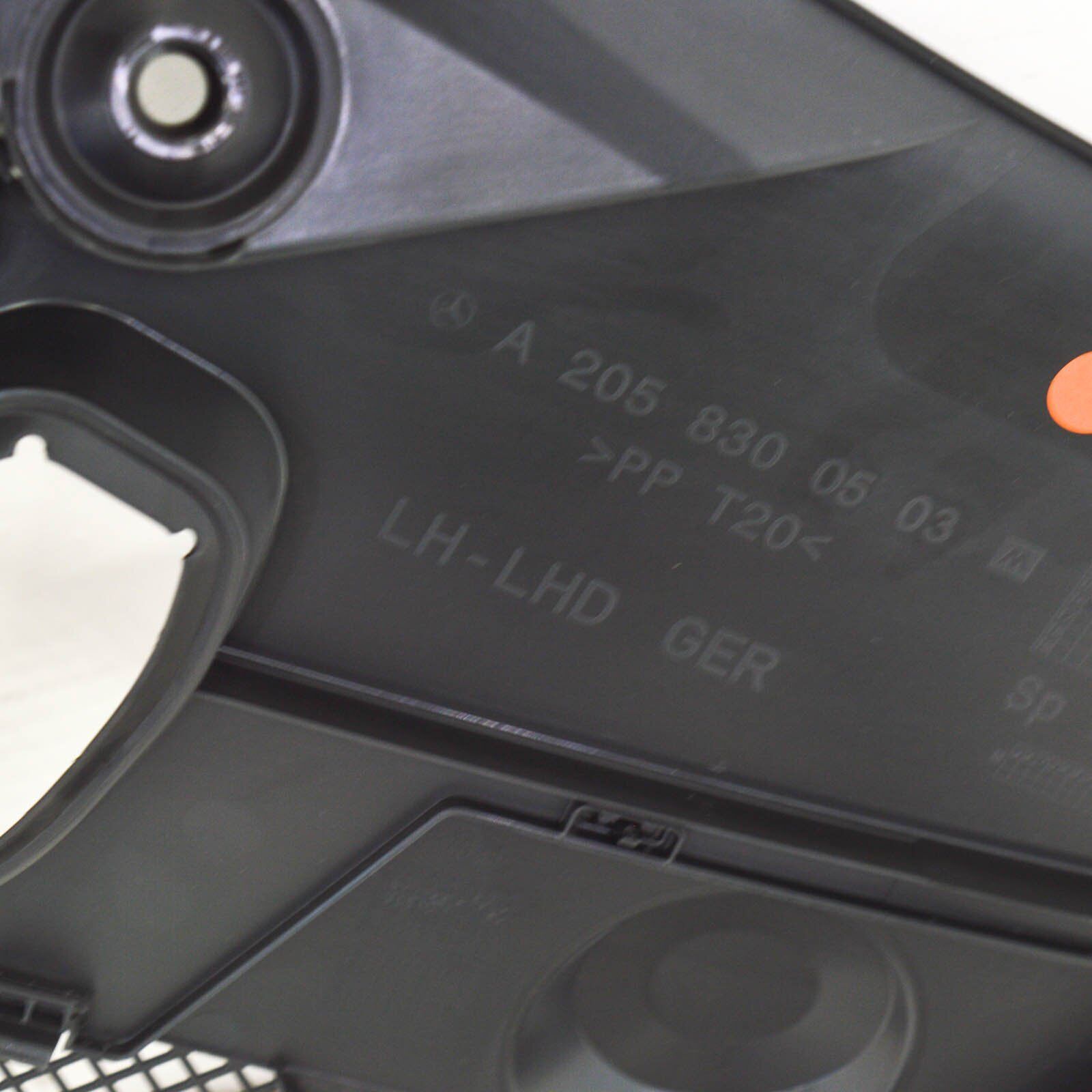 NEW MERCEDES-BENZ C-CLASS W205 FRONT WIPER COWL TRIM LEFT A2058300503 LHD 7 NEW MERCEDES-BENZ C-CLASS W205 FRONT WIPER COWL TRIM LEFT A2058300503 LHD - Image 7