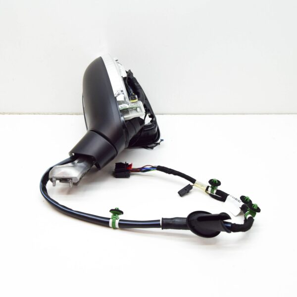 NEW VOLKSWAGEN PASSAT B8 3G RIGHT SIDE OUTSIDE MIRROR RHD 3G2857508FS9B9 - Image 7