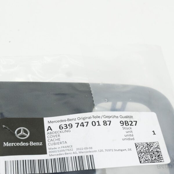 NEW MB SPRINTER W906 REAR DOOR INTERIOR LOCKING COVER A63974701879B27 ORIGINAL - Image 7