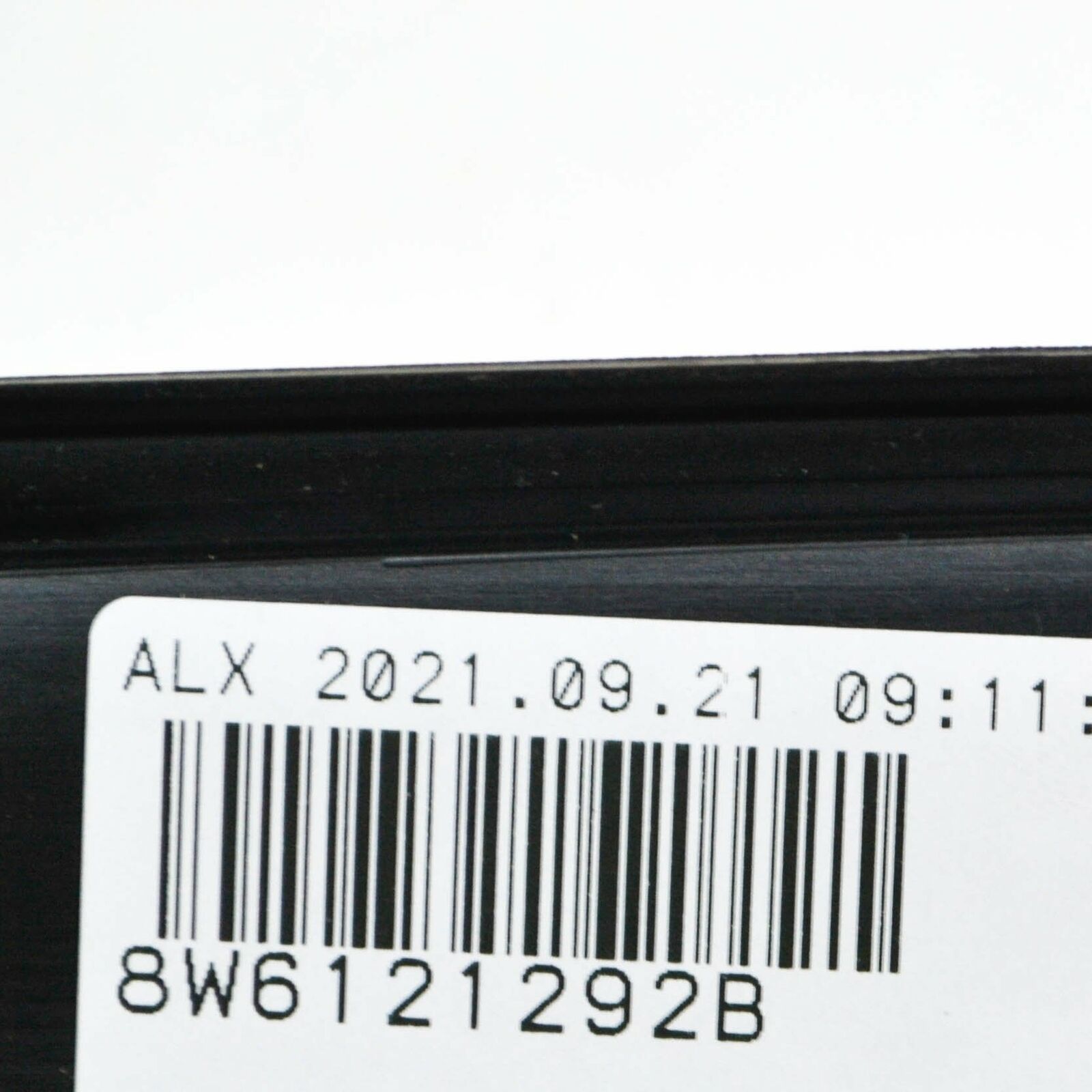 NEW AUDI A5 COUPE SPORTBACK 8W6 FRONT RADIATOR LOWER AIR DUCT 8W6121292B 9 NEW AUDI A5 COUPE SPORTBACK 8W6 FRONT RADIATOR LOWER AIR DUCT 8W6121292B - Image 9