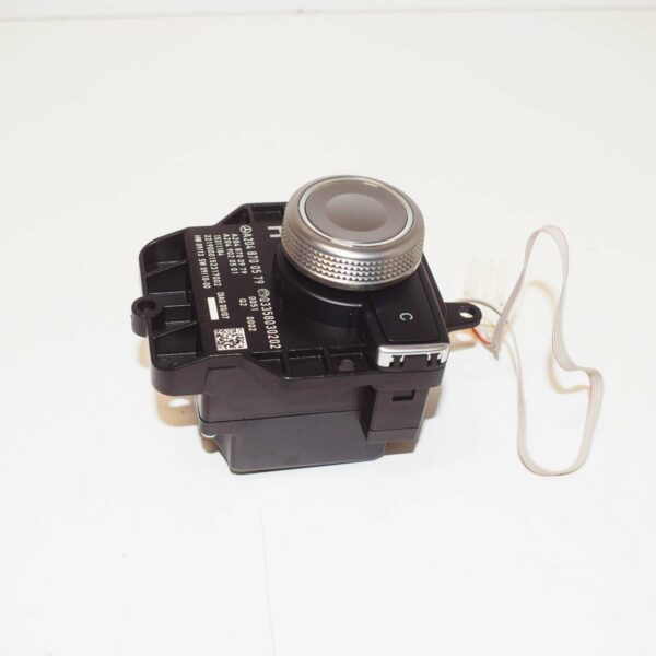 NEW MB C W204 CENTER CONSOLE STERIO CONTROL SWITCH A2048700579 - Image 7