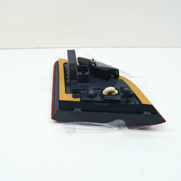 NEW MB GLE W166 REAR LEFT INNER TAILGATE LED TAILLIGHT A1669065901 ORIGINAL - Image 7