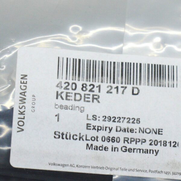 NEW AUDI R8 4S LEFT FENDER SEAL BEADING 420821217D - Image 9