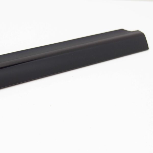 NEW MB E W212 FRONT RIGHT DOOR WINDOW OUTER SEALING RAIL A2127250465 ORIGINAL - Image 7