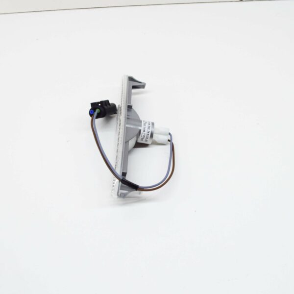 NEW MERCEDES-BENZ SLR R199 FRONT RIGHT SIDE MARKER LAMP A1998200856 - Image 7