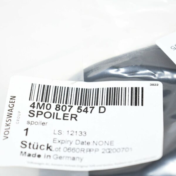NEW AUDI Q7 4M FRONT BUMPER LEFT MUD GUARD 4M0807547D ORIGINAL - Image 7