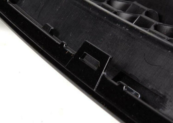 NEW VOLKSWAGEN JETTA A6 FRONT RADIATOR GRILLE GLI 5C6853651B041 ORIGINAL - Image 7