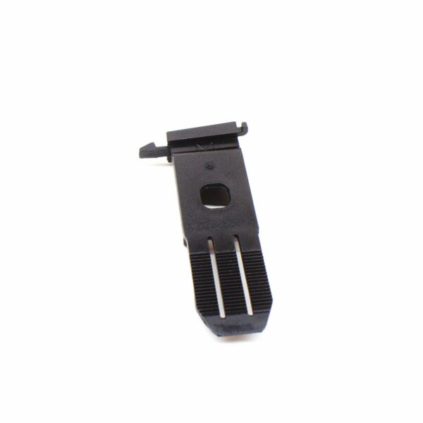 NEW MB E W212 RADIATOR GRILLE COVER CENTER BRACKET A2128855614 ORIGINAL - Image 7