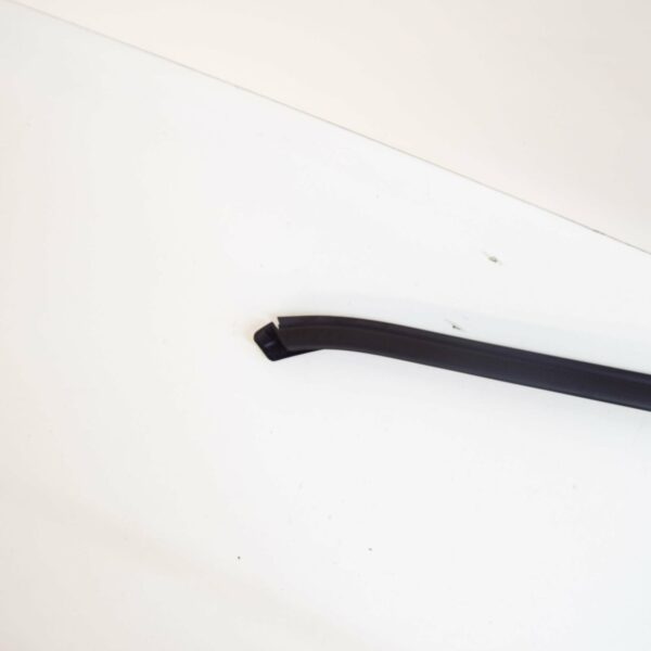 NEW MERCEDES-BENZ E-CLASS W212 REAR RIGHT WINDOW GUIDE A2127351825 - Image 7