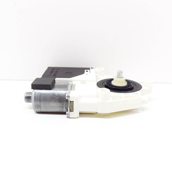 NEW AUDI A3 8P FRONT LEFT DOOR WINDOW GLASS REGULATOR MOTOR 8P0959801P ORIGINAL - Image 7