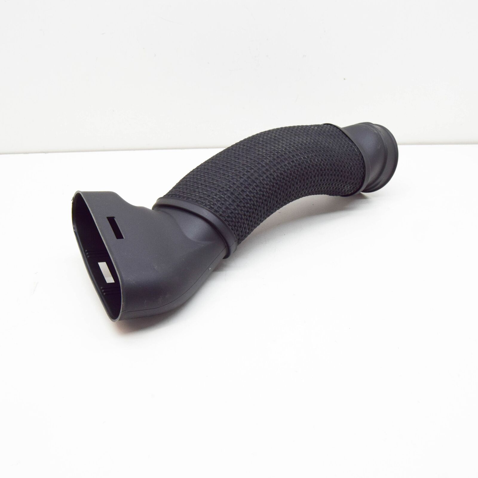 NEW MERCEDES-BENZ CLS C219 RIGHT AIR INTAKE HOSE A2720900082 2008 ORIGINAL 7 NEW MERCEDES-BENZ CLS C219 RIGHT AIR INTAKE HOSE A2720900082 2008 ORIGINAL - Image 7