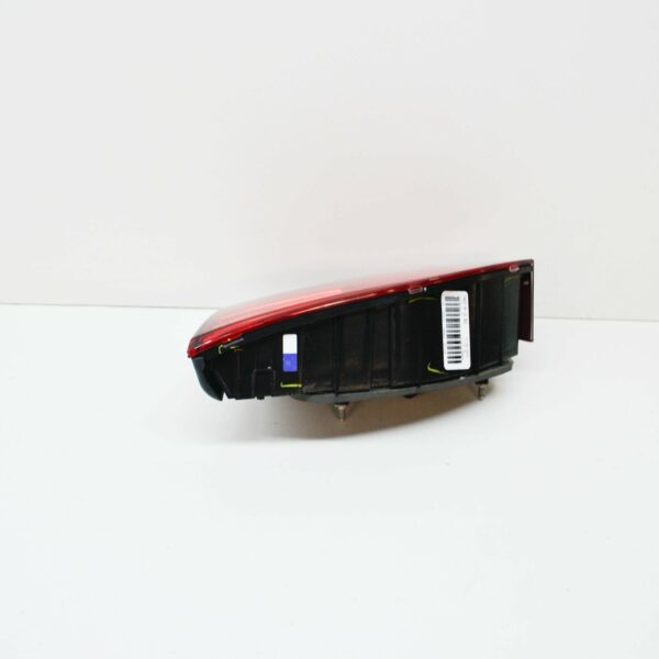 NEW VOLKSWAGEN JETTA MK6 REAR TAILGATE RIGHT TAILLIGHT 5C6945308 ORIGINAL - Image 7