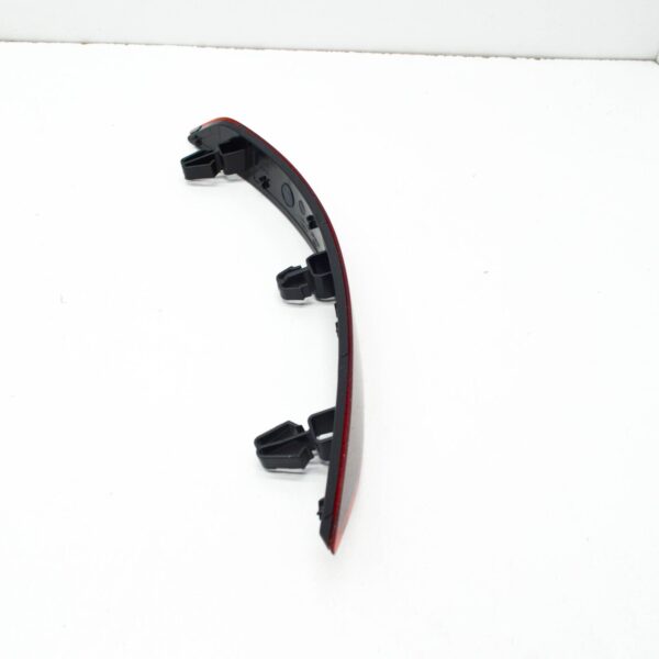 NEW AUDI A3 SPORTBACK 8V REAR RIGHT BUMPER REFLECTOR 8V5945106C ORIGINAL - Image 7