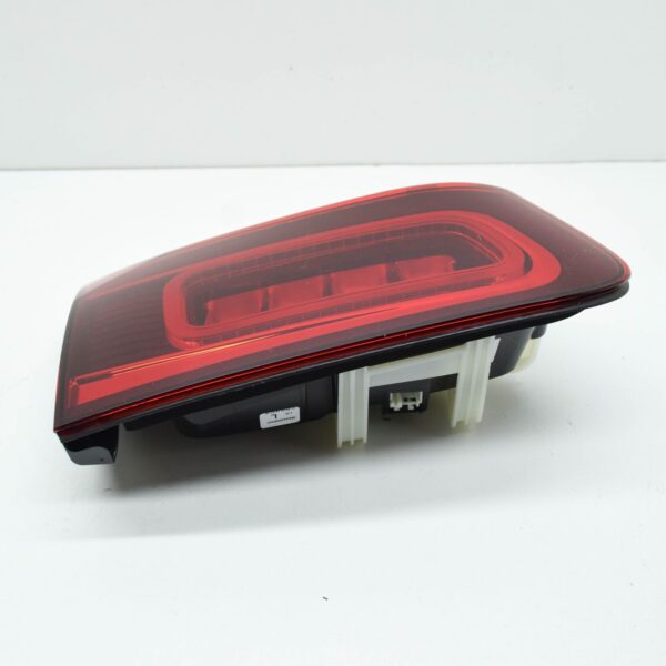 NEW MB GLC COUPE C253 REAR LEFT TRUNK BOOTLID TAILLIGHT A2539062303 ORIGINAL - Image 7