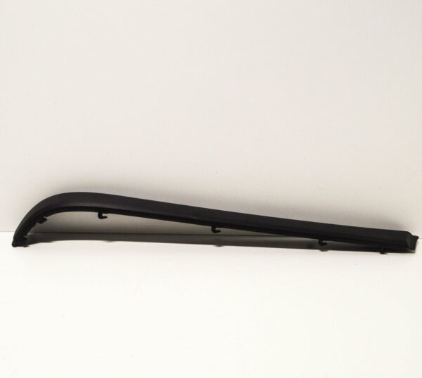 NEW BMW 5 E34 REAR BUMPER RIGHT TRIM 51128148818 8148818 1995 - Image 7