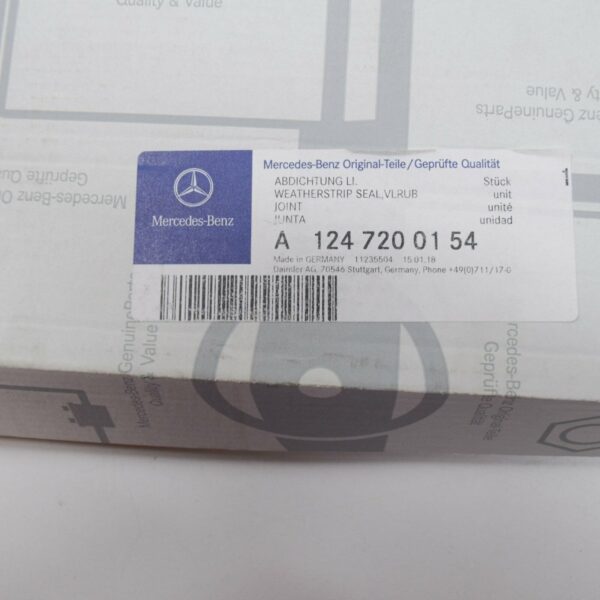 NEW MB E-CLASS W124 COUPE ROOF RAIL WEATHERSTRIP LEFT SEAL A1247200154 - Image 7