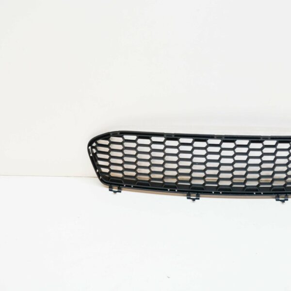NEW BMW M2 F87 FRONT BUMPER CENTER GRILLE 51118062178 8062178 2016 - Image 9