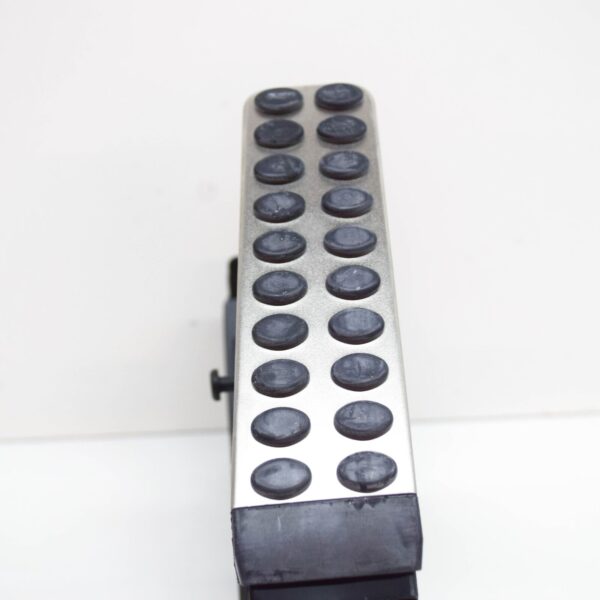 NEW MERCEDES-BENZ SL R230 ACCELERATOR PEDAL A2303000104 - Image 7